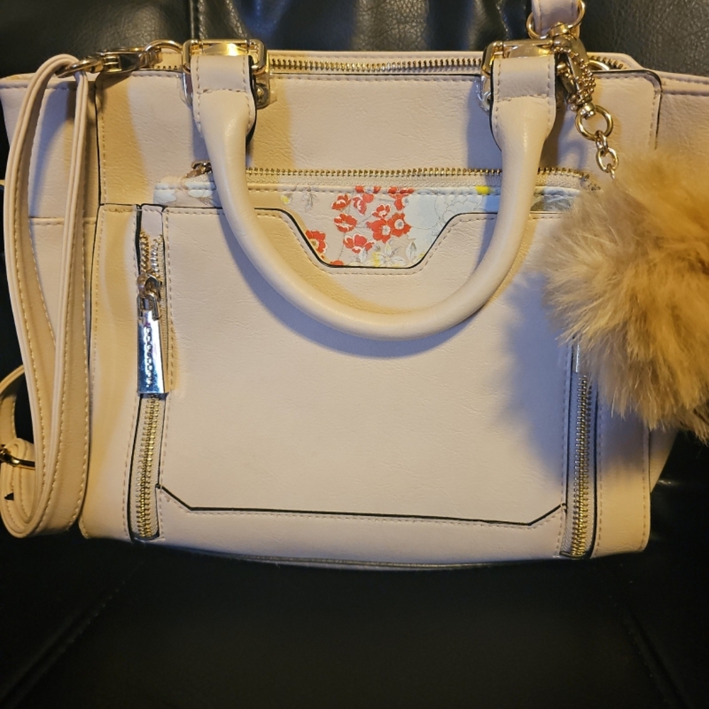 Big Buddha Crossbody Satchel Purse W/Lg Pom & Removable Floral Clutch-NWOT